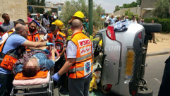  بالصور: إصابة متوسطة لسيدة بحادث طرق في مدينة اللد